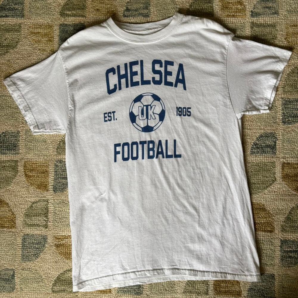 Classic White Chelsea Football Tee Shirt UK Soccer Size L Sportswear